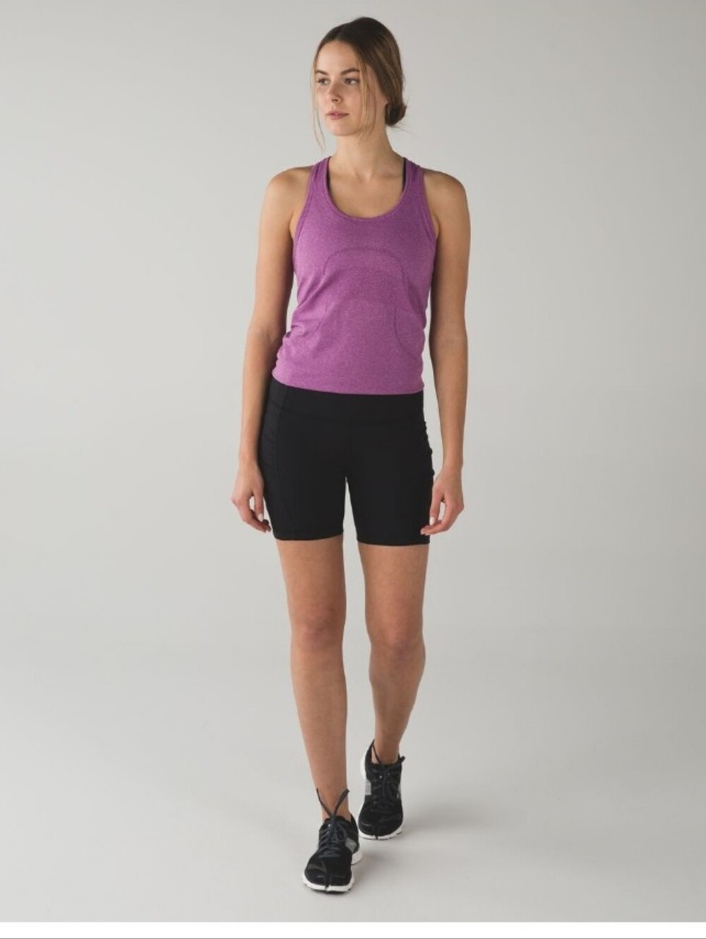 lululemon athletica Speed Track Shorts - Black 6"